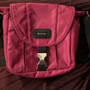 Tamrac Fuchsia Camera Shoulder Bag